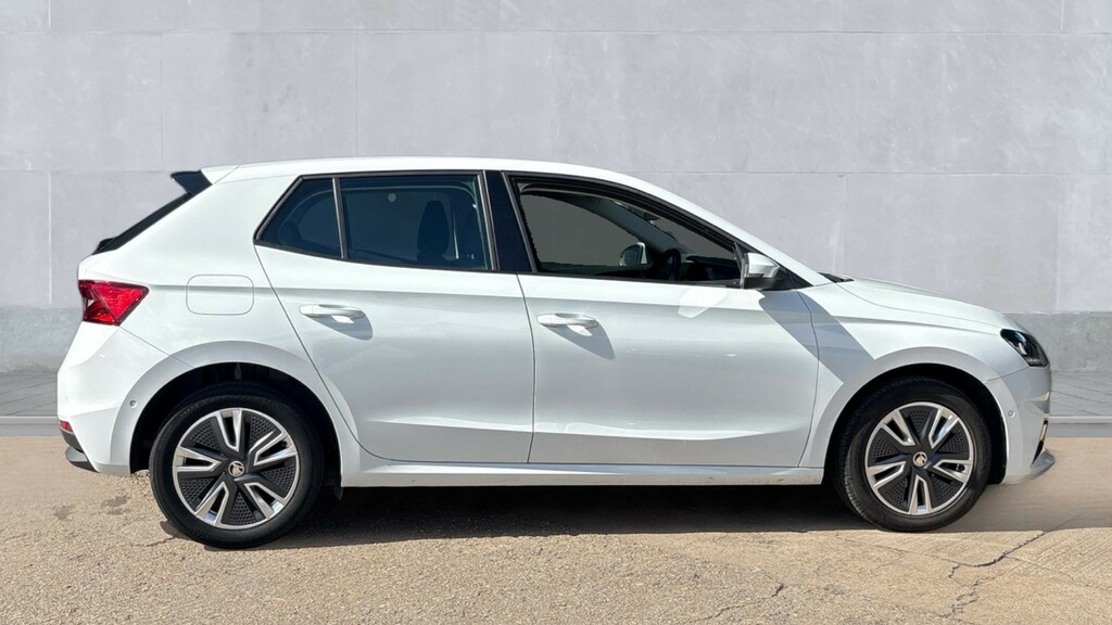 Skoda Fabia 1.0 Tsi 95Ps Se Comfort 5-Dr Hatchback Grey #4