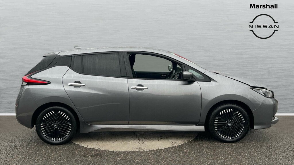 Nissan Leaf Leaf 110Kw N-connecta 39Kwh Grey #3