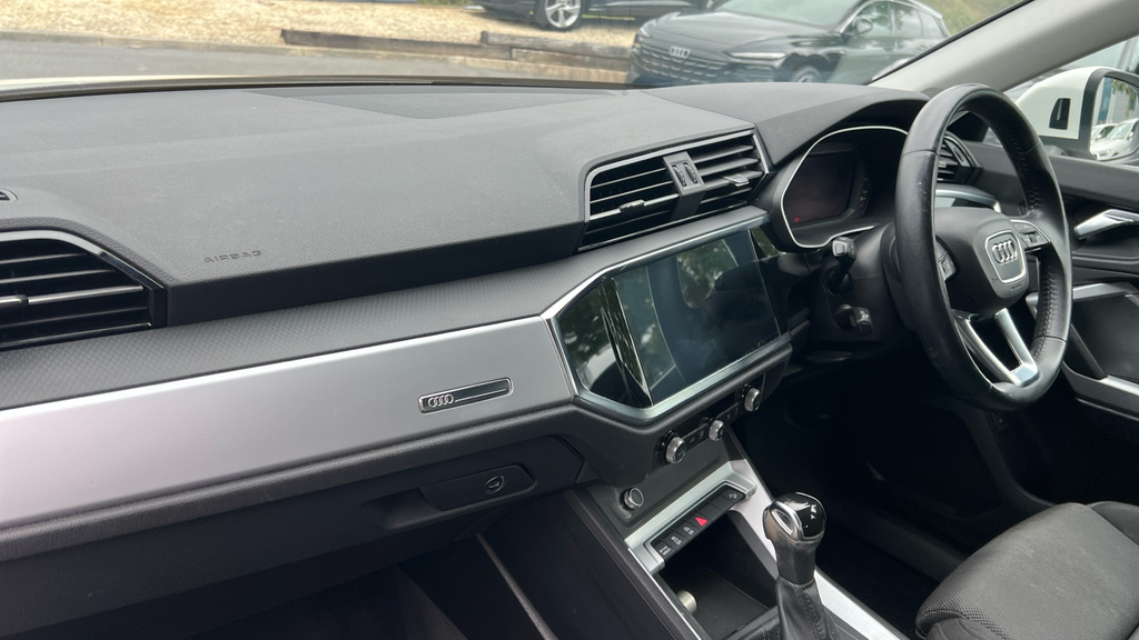 Audi Q3 Q3 35 Tdi Sport S Tronic White #2
