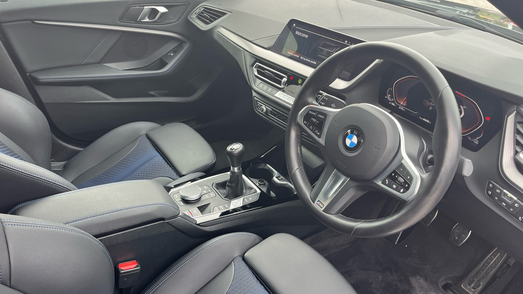 BMW 2 Series 2 Series 218I 136 M Sport Black #6