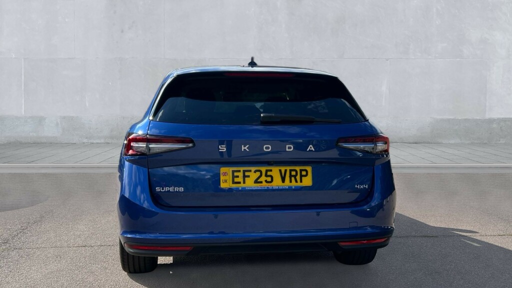 Skoda Superb 2.0 Tdi Se L Dsg Grey #11