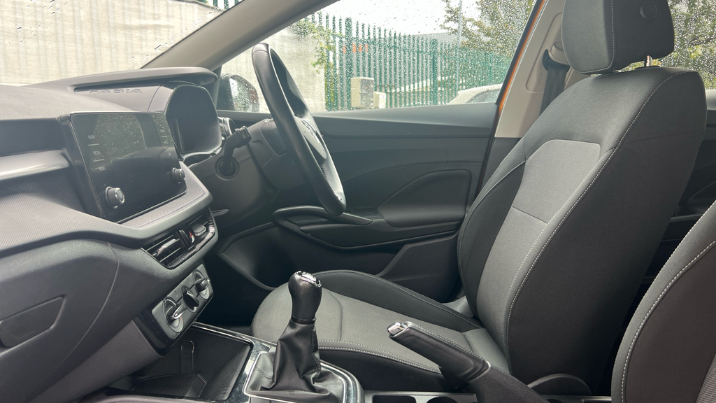Skoda Fabia 1.0 Tsi Se Comfort Blue #28