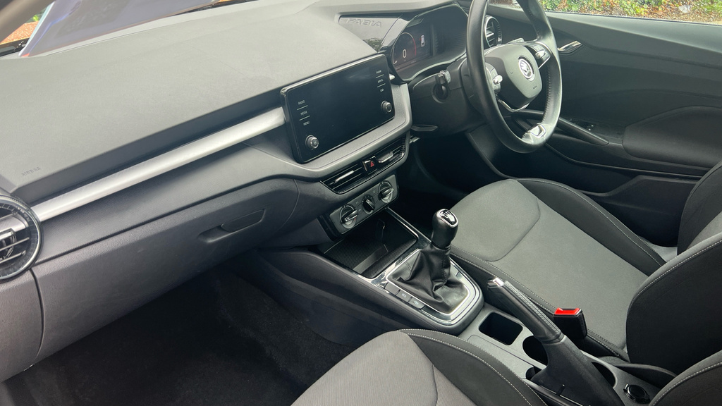 Skoda Fabia 1.0 Tsi Se Comfort Blue #2