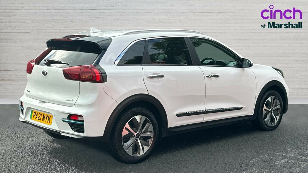 Kia e-Niro E-niro 150Kw 4 64Kwh White #3