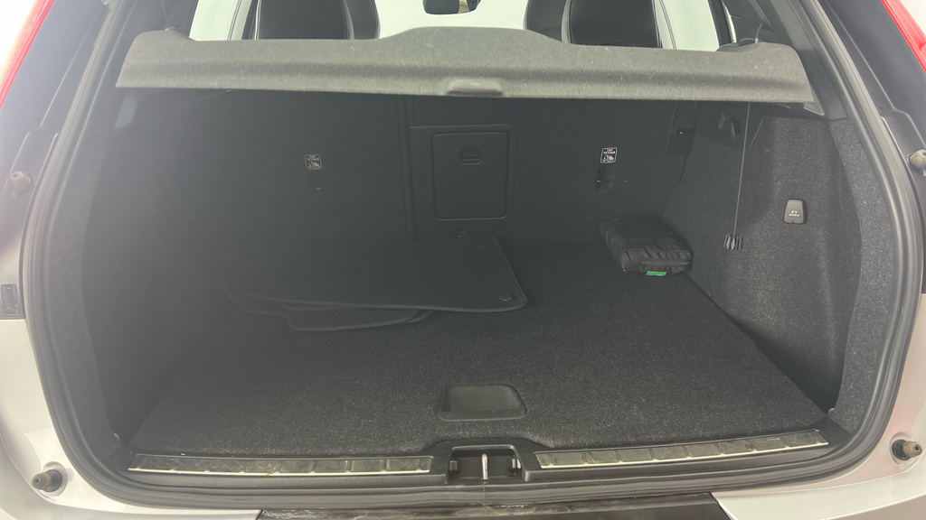 Volvo XC40 Xc40 1.5 T3 163 Inscription Silver #5