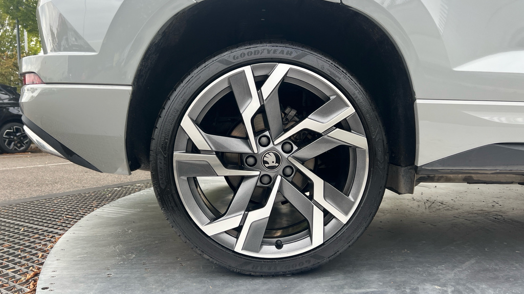 Skoda Karoq Karoq 1.5 Tsi Sportline Edition Dsg Grey #5