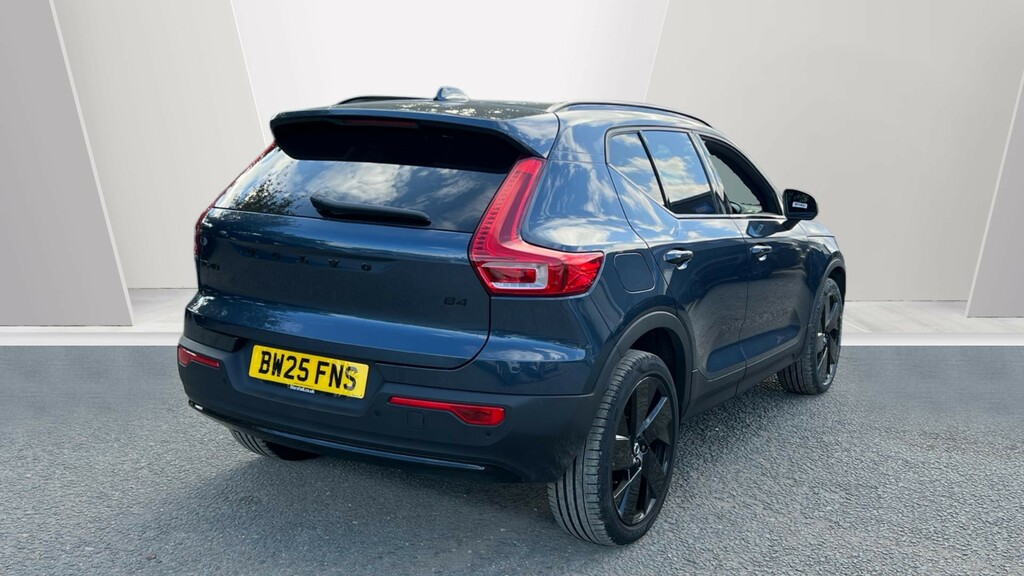 Volvo XC40 Xc40 2.0 B4p Plus Black Edition BW25FNS Blue #2