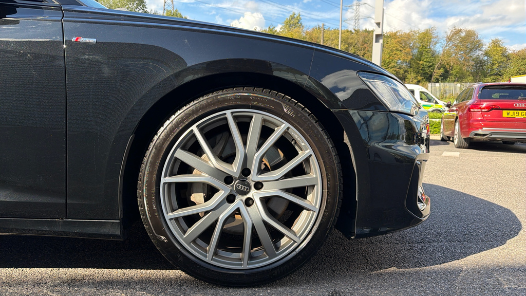 Audi A6 Saloon A6 50 Tfsi E Quattro Black Edition S Tronic Black #5
