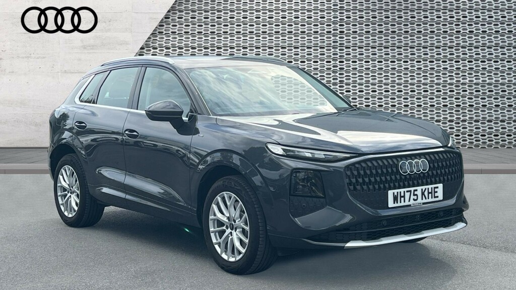 Audi Q3 Q3 1.5 E-hybrid Sport S Tronic Soundvision Grey