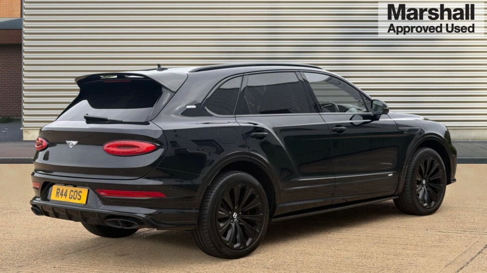 Bentley Bentayga Bentley Bentayga V8 Black #3