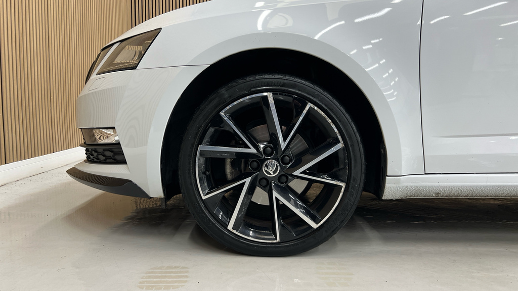 Skoda Octavia 2.0 Tsi 245 Vrs Dsg Black Pack Grey #17