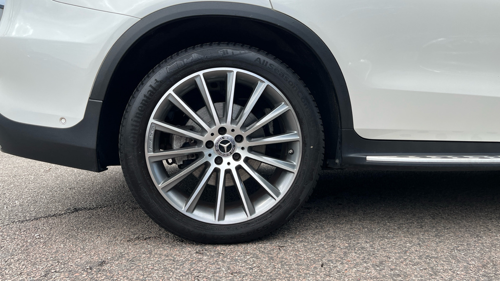 Mercedes-Benz GLC Class 2.1L Glc D 4Matic Amg Line Premium  #4