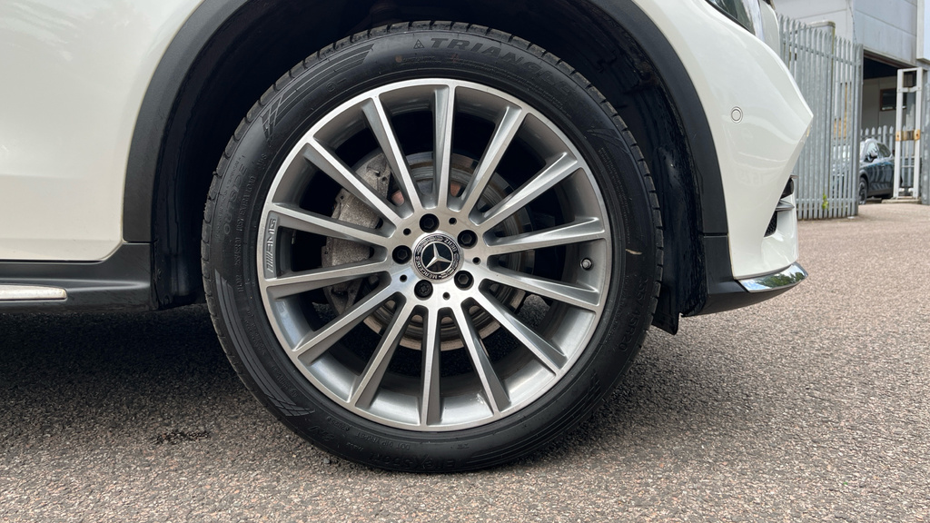 Mercedes-Benz GLC Class 2.1L Glc D 4Matic Amg Line Premium  #24