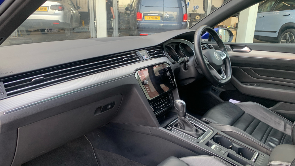 Volkswagen Passat 1.5 Tsi Evo Sel Dsg Grey #10