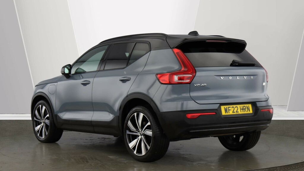 Volvo XC40 Core, B3 Mild Hybrid, Power Drivers Seat Grey #3