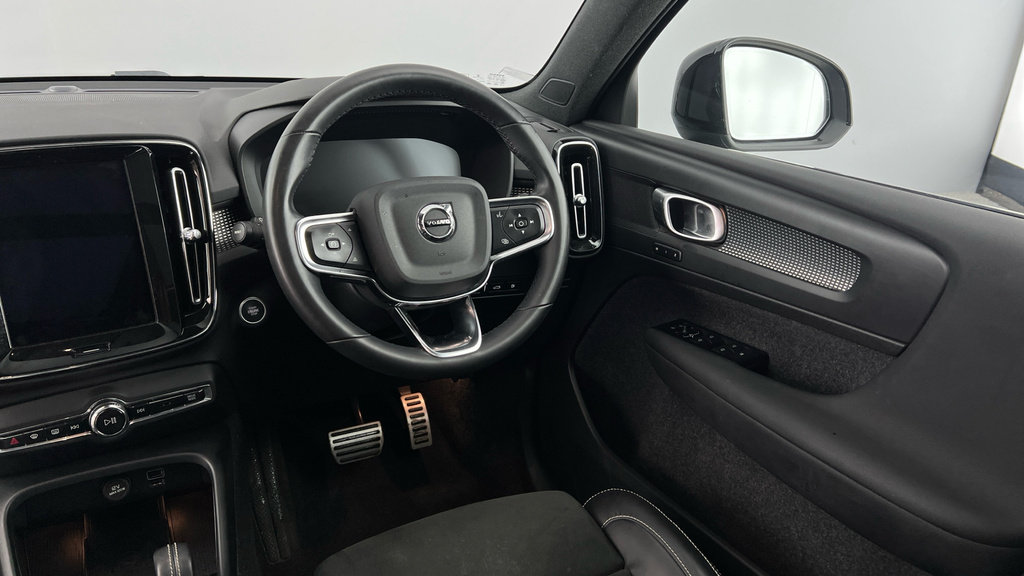 Volvo XC40 Core, B3 Mild Hybrid, Power Drivers Seat Grey #8