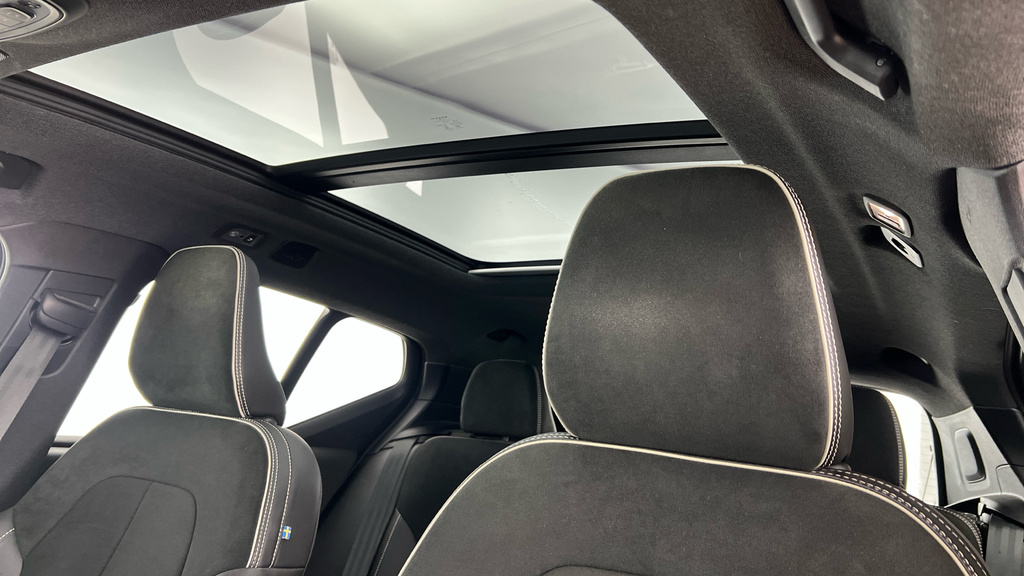 Volvo XC40 Core, B3 Mild Hybrid, Power Drivers Seat Grey #11