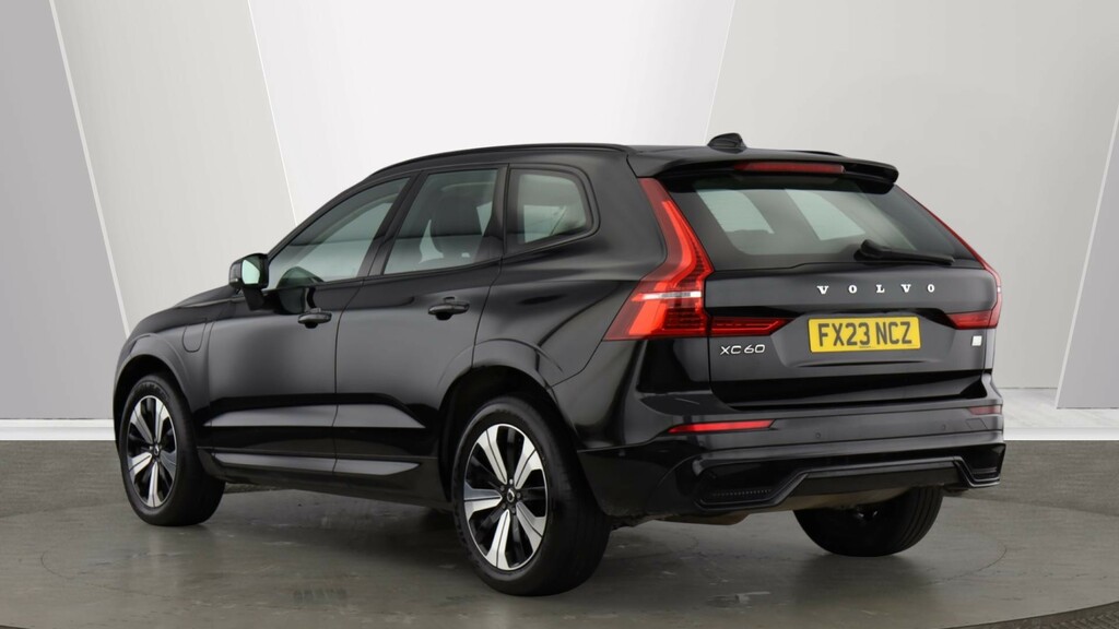 Volvo XC60 Core, B5 Awd Mild Hybrid, Black #3