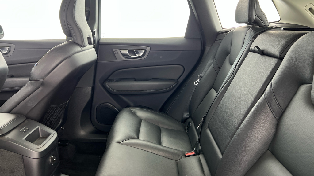 Volvo XC60 Core, B5 Awd Mild Hybrid, Black #7