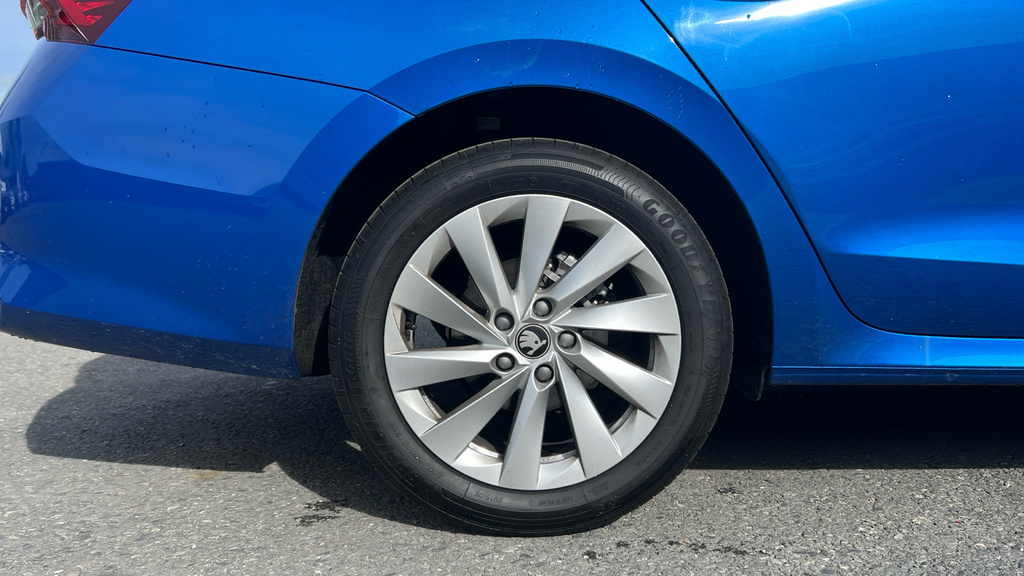 Skoda Octavia Octavia 2.0 Tdi 150 Se L Dsg Blue #5
