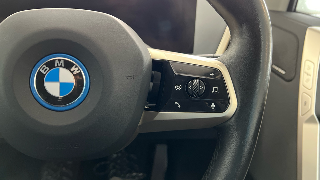 BMW iX Ix Xdrive40 M Sport Black #20
