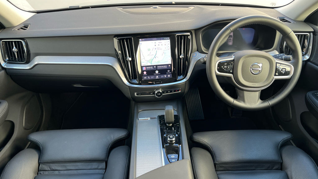 Volvo V60 V60 2.0 B4p Ultra Dark Grey #5