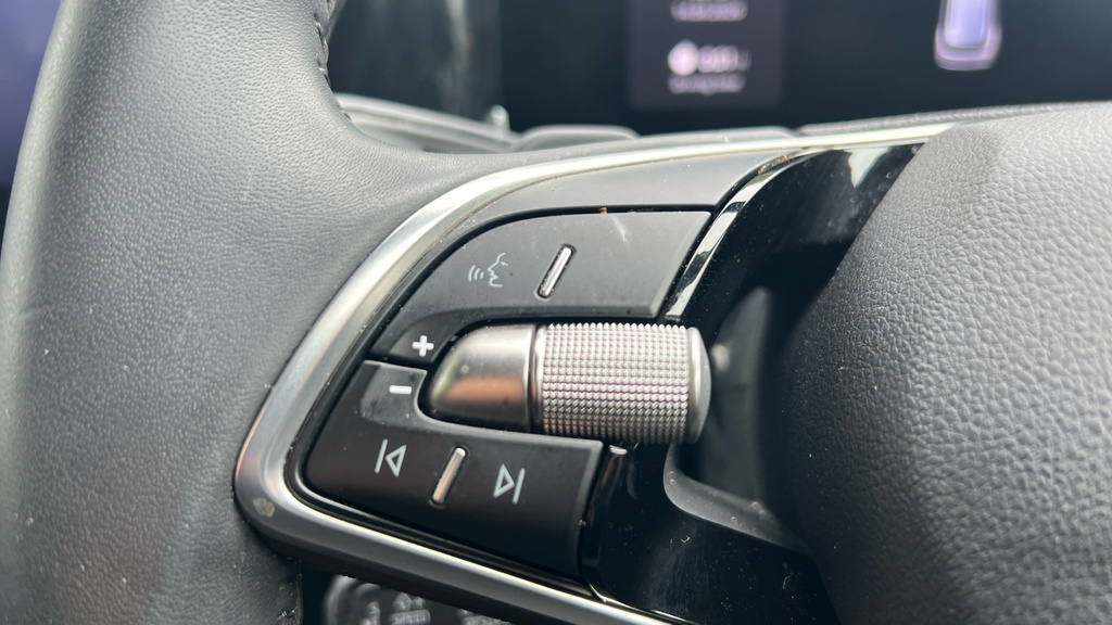 Skoda Kodiaq Se White #37
