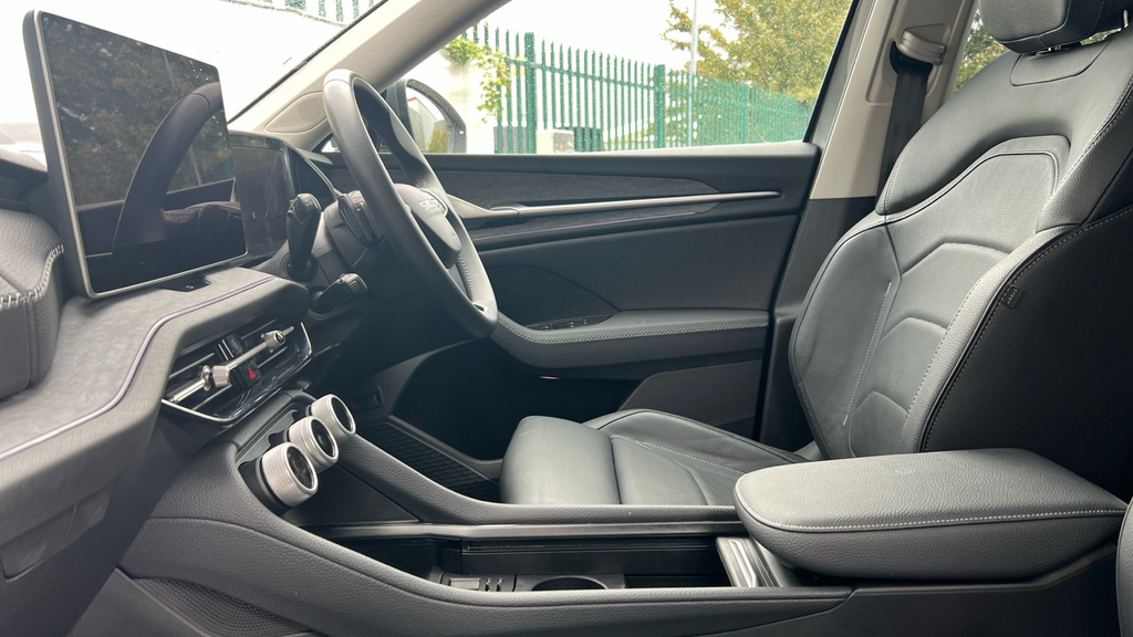 Skoda Kodiaq Se White #28