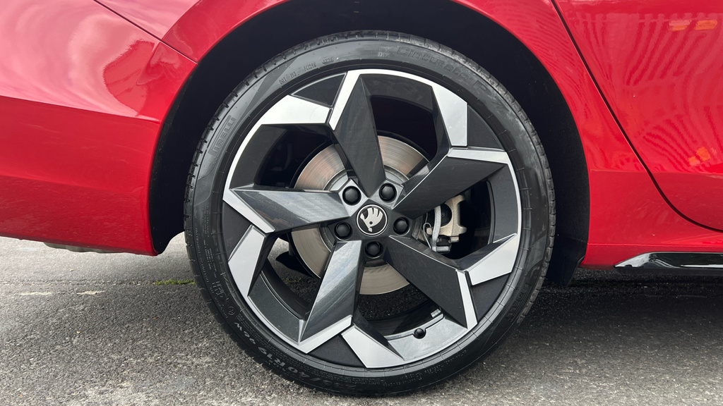Skoda Superb Superb 2.0 Tsi Sportline 4X4 Dsg Red #5