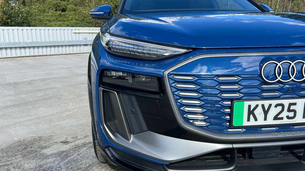 Audi Q6 E-Tron 285Kw Quattro 100Kwh S Line 2025 Black #33