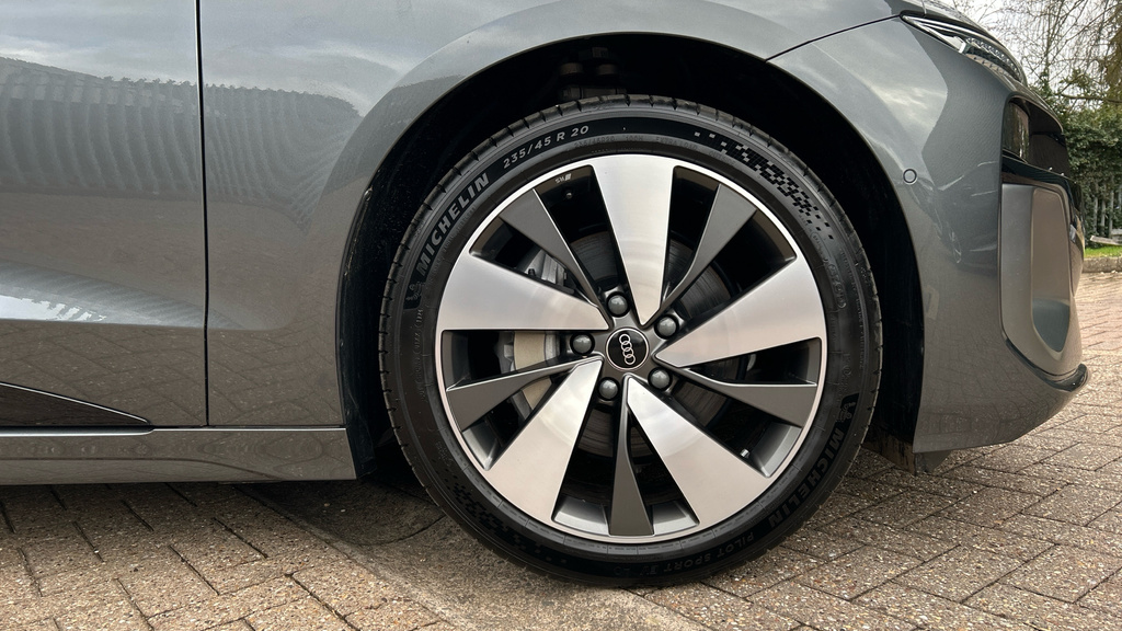Audi A6 Avant A6 270Kw Performance 100Kwh S Line Grey #5