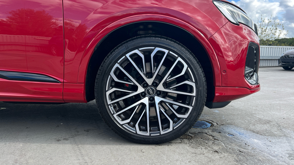 Audi Q7 Q7 Sq7 Tfsi Quattro 507 Vorsprung Tiptronic Red #5