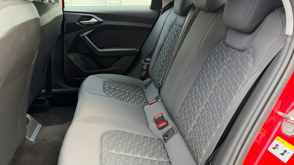 Audi A1 30 Tfsi 110 Sport S Tronic Silver #15