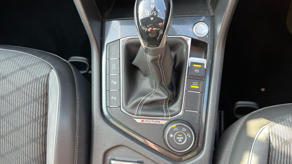 Volkswagen Tiguan Elegance Silver #38