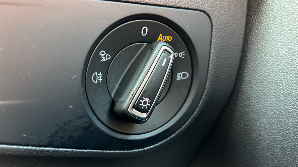 Volkswagen Tiguan Elegance Silver #37