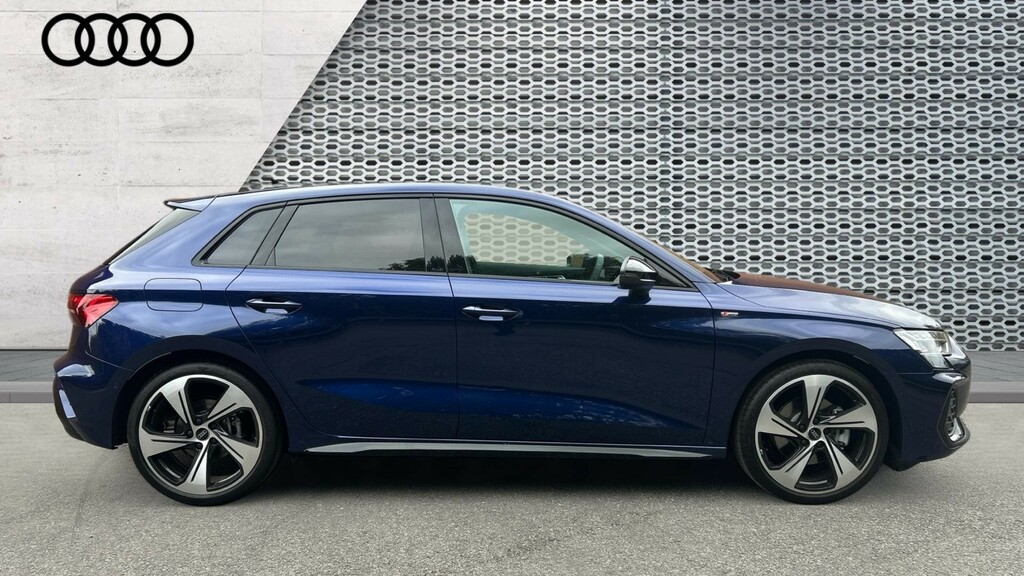 Audi A3 A3 1.5 Tfsi 150 Black Ed S Tronic Tech Pack Blue #4