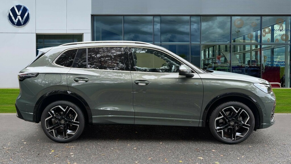 Volkswagen Tiguan Tiguan 1.5 Tsi 272 Ehybrid R-line Dsg Green #4