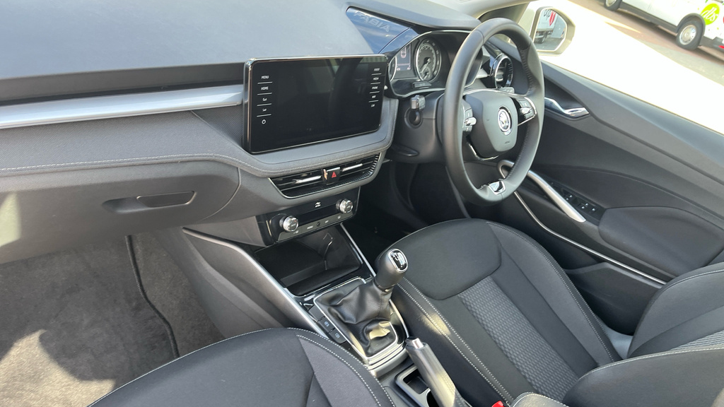 Skoda Fabia Fabia 1.0 Tsi 110 Se L Silver #2