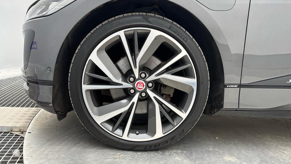 Jaguar I-Pace 400 90Kwh Hse Suv 4Wd 400 Ps Red #17