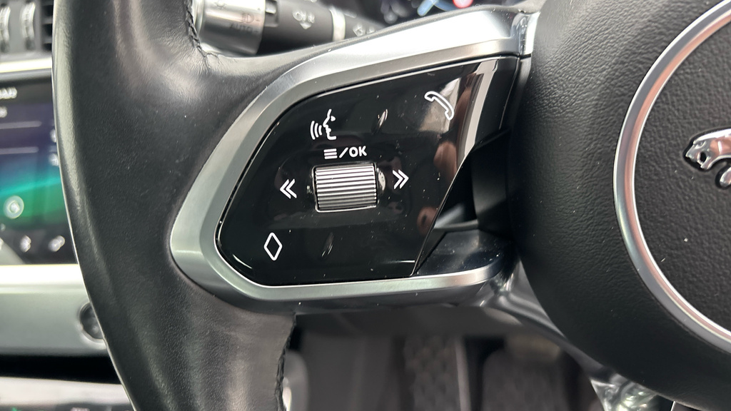 Jaguar I-Pace 400 90Kwh Hse Suv 4Wd 400 Ps Red #25