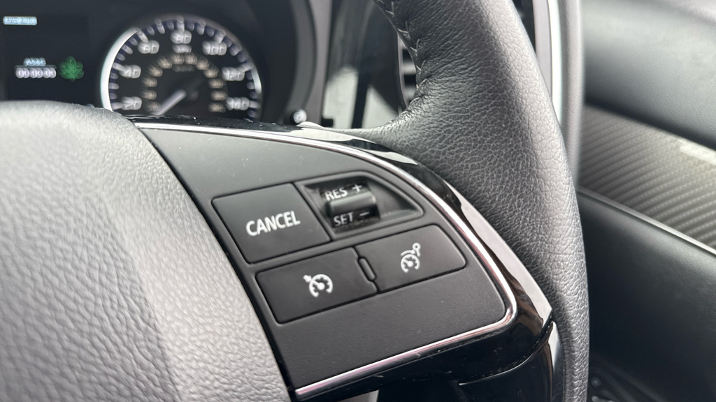 Mitsubishi Outlander 2.4 Phev Dynamic 222 Bhp Eco Hybrid Electr Black #26