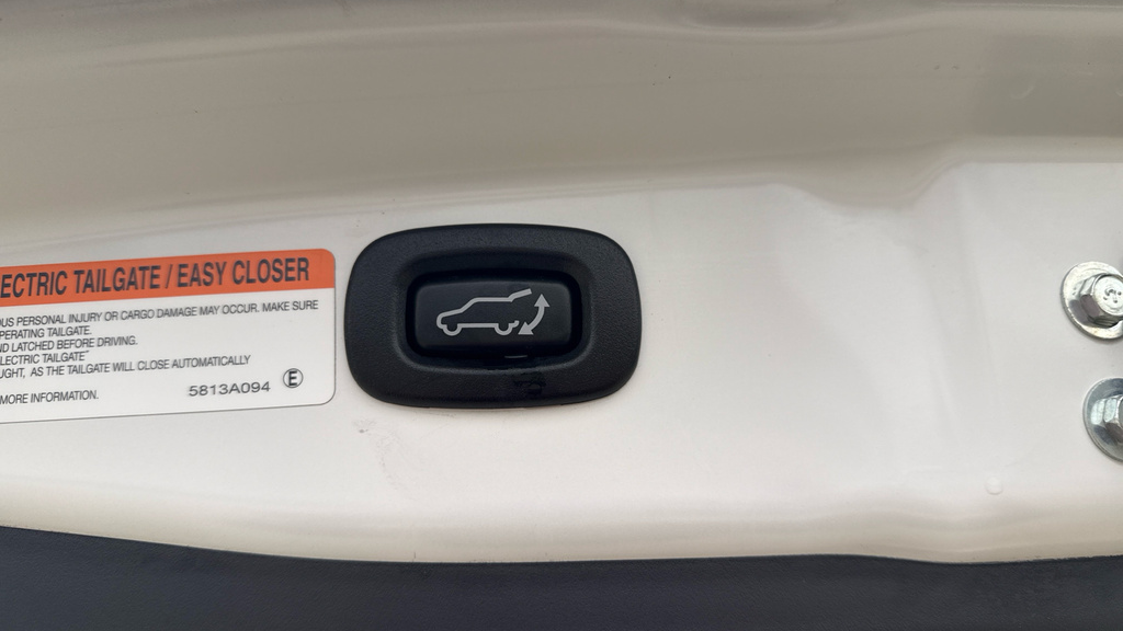 Mitsubishi Outlander 2.4 Phev Dynamic 222 Bhp Eco Hybrid Electr Black #33