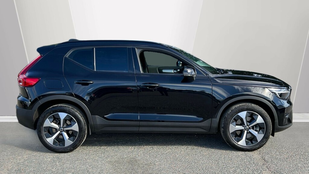 Volvo XC40 Xc40 2.0 B3p Plus Dark YG26RRU Black #3