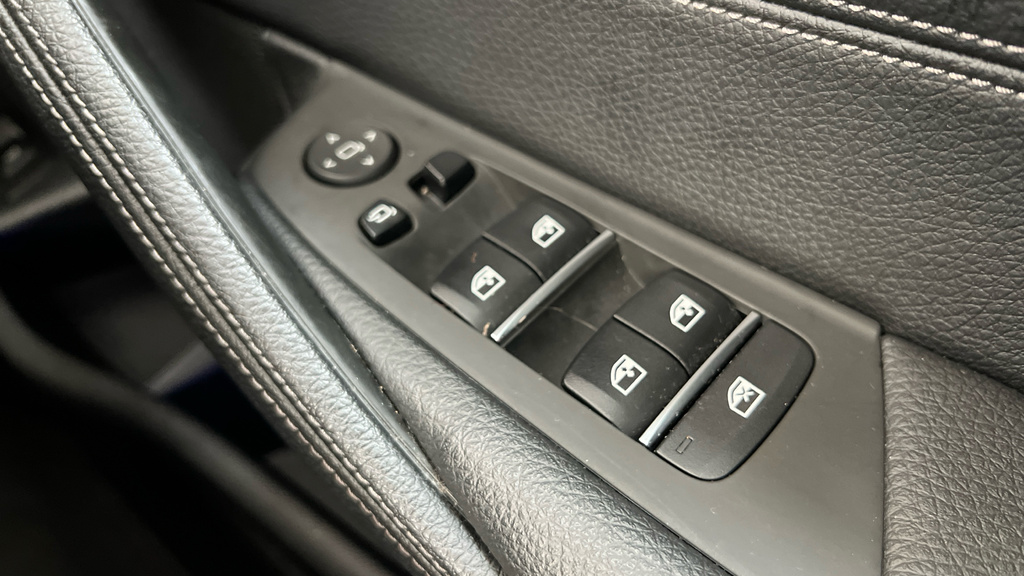 BMW 5 Series 520I Mht M Sport Step Blue #27