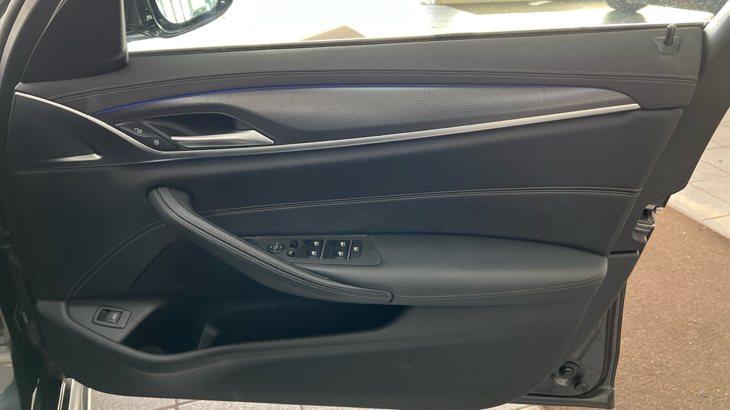 BMW 5 Series 520I Mht M Sport Step Blue #21