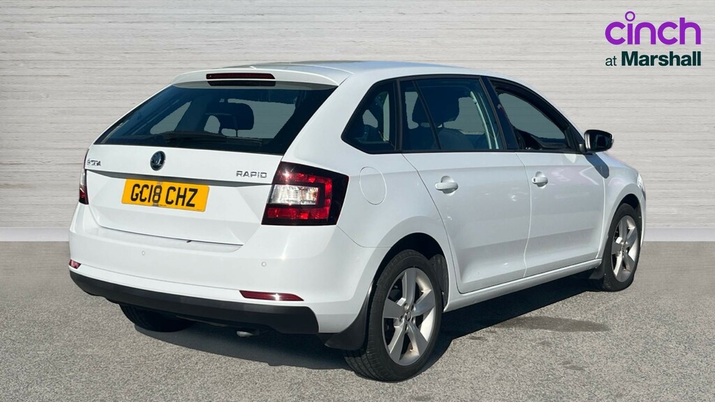 Skoda Rapid Spaceback Rapid Spaceback 1.0 Tsi 95 Se Tech Dsg White #3