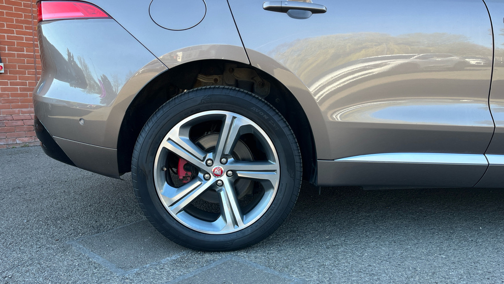 Jaguar F-Pace 2.0 D180 R-sport Euro 6 Ss Grey #19