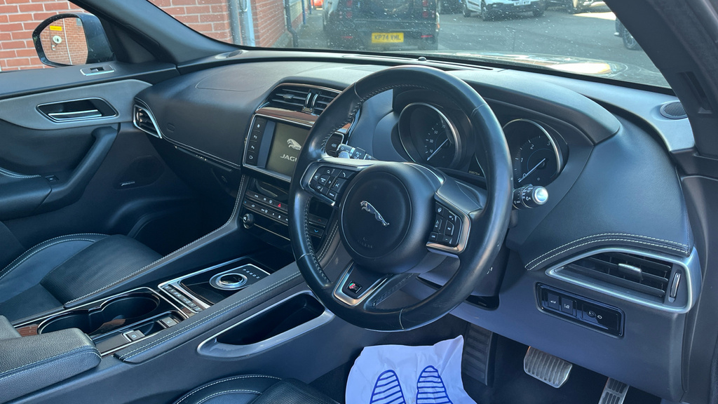 Jaguar F-Pace 2.0 D180 R-sport Euro 6 Ss Grey #9