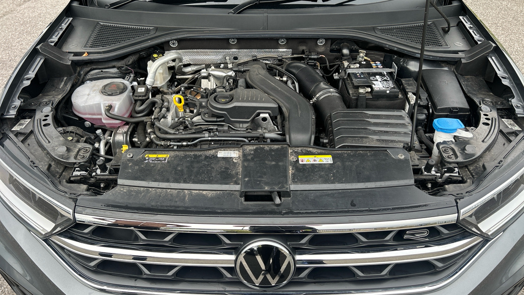 Volkswagen T-Roc Black Edition Black #16