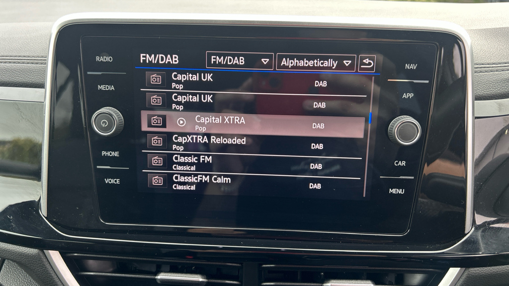 Volkswagen T-Roc Black Edition Black #34